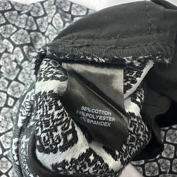 White House Black Market Women's  Diamond Print Pants in Size 12 Long - Picture 10 of 13